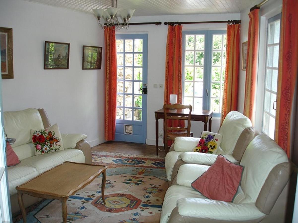 Holiday home Six Rosiers, Negrelat, Cussac In Perigord-limousin Regional Natural Park *